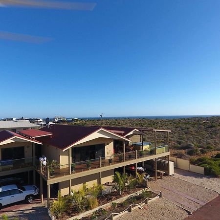 On The Deck @ Shark Bay Bed & Breakfast Denham Exterior photo